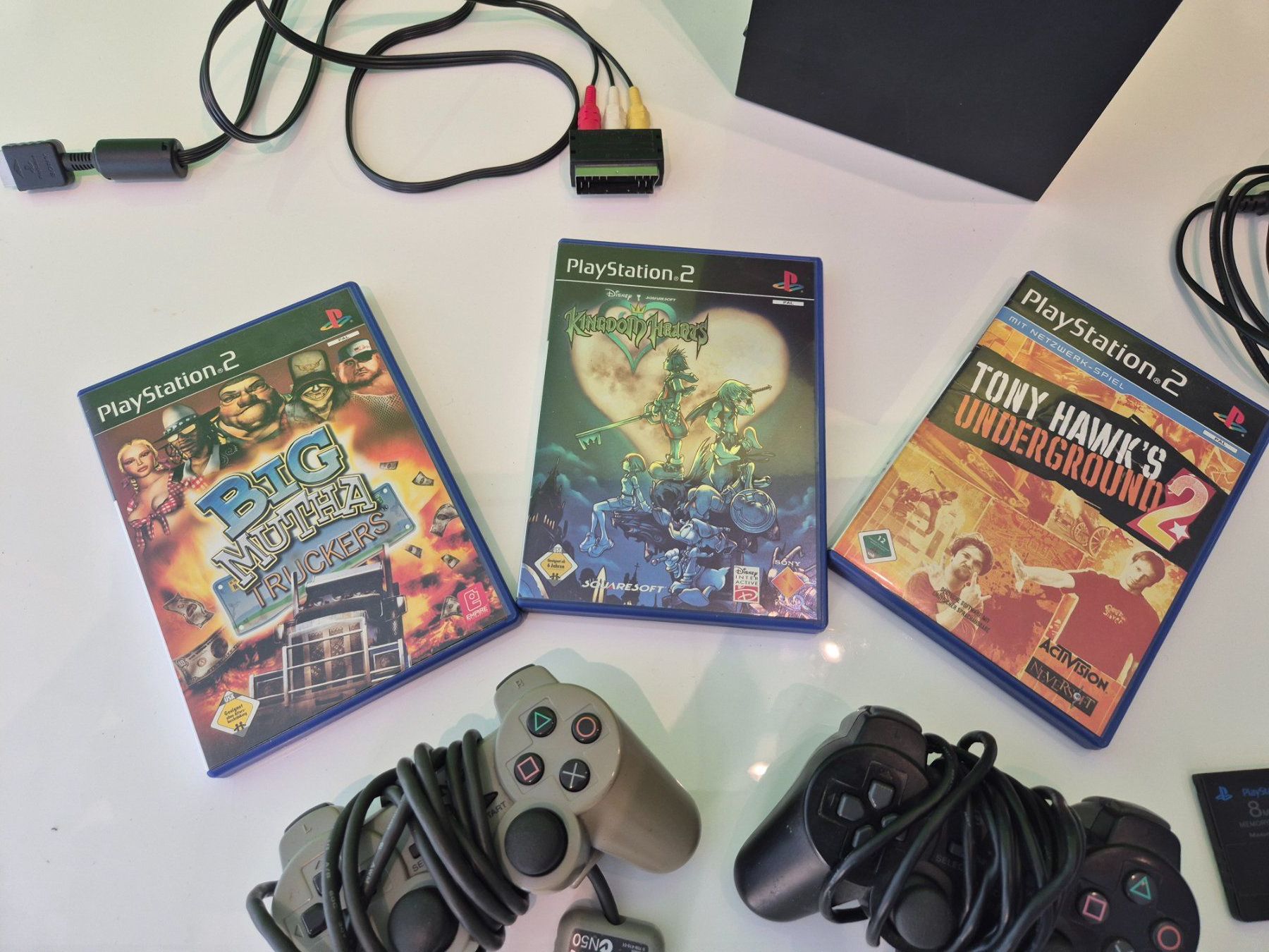 Sony Konsolen: PS2 SCPH-39004 + 2 Controller + 3 Games – Gebraucht aus Moosseedorf von hermeses 2