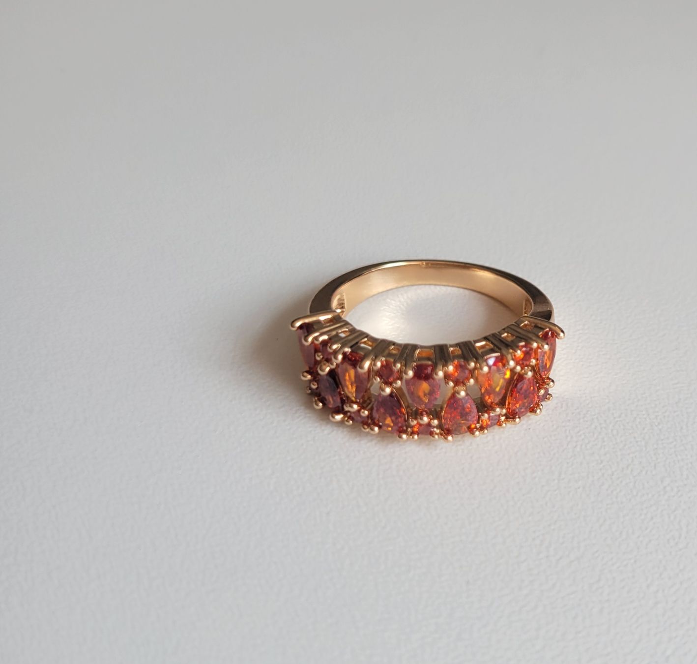 Ringe: Bague élégante dorée avec pierres oranges - Taille 54 – Neu (gemäss Beschreibung) aus Bernex von Dariafr 2