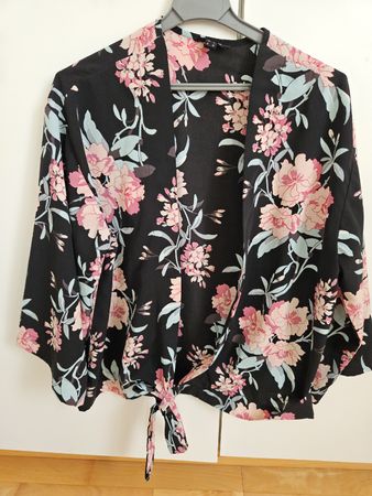 Schöne Sommer Bluse von Jennyfer, Grösse M, Top Zustand!