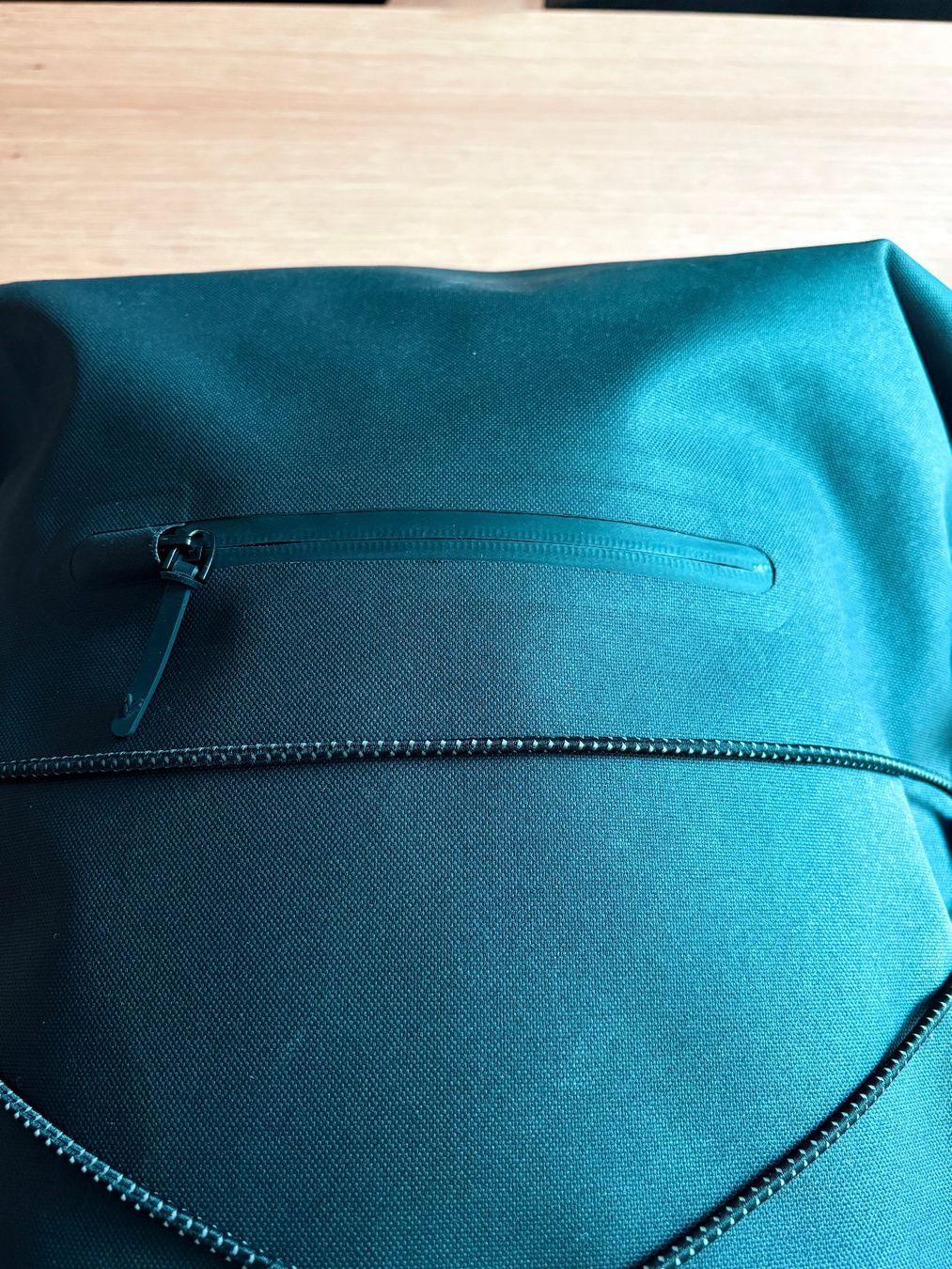 Zaini: IAMRUNBOX 18L, Roll-top Rucksack, wasserdicht, schwarz – Nuovo (secondo la descrizione) da Adligenswil venduto da Johnsepia 6