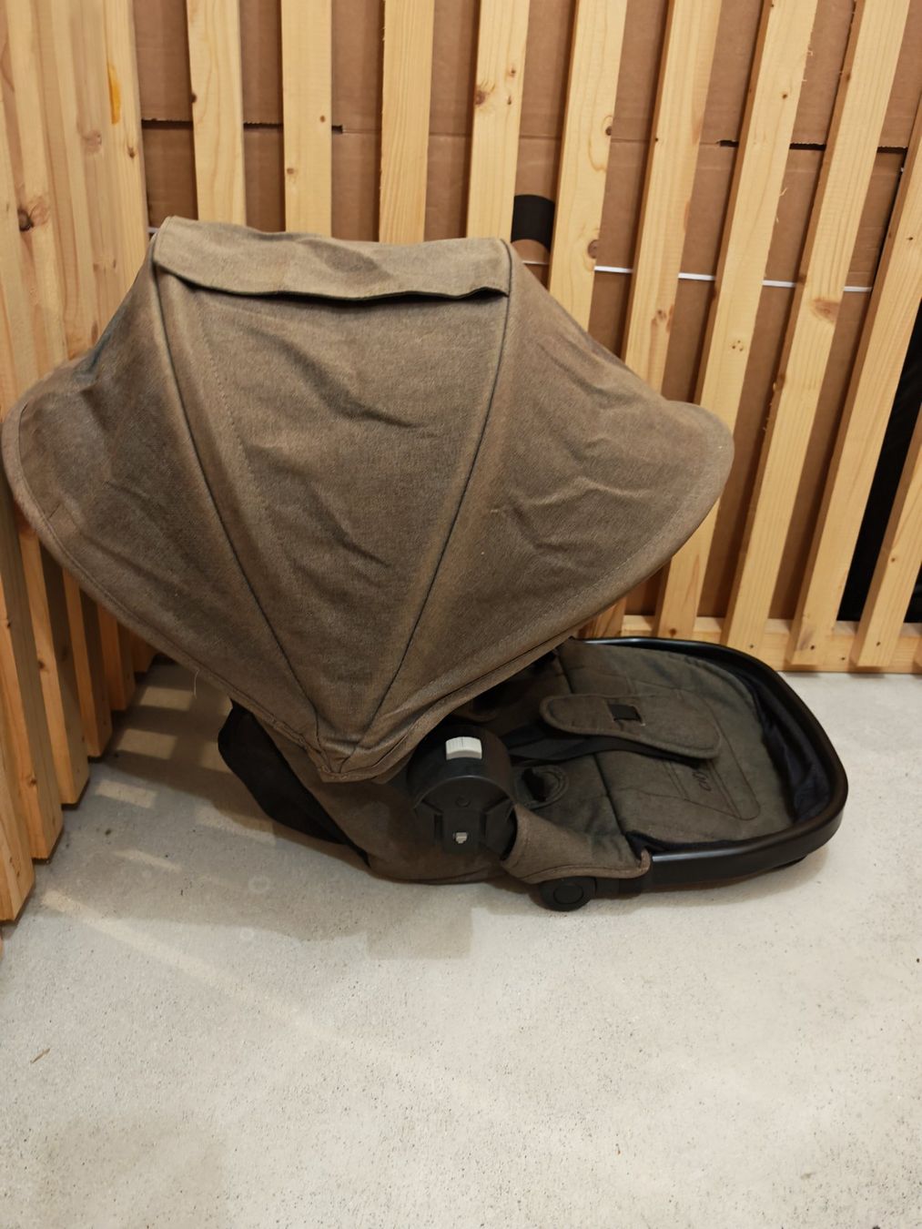 Baby Jogger Kinderwagen: Baby Jogger Sitzbezug – Gebraucht aus Wil SG von anb_jv27 1
