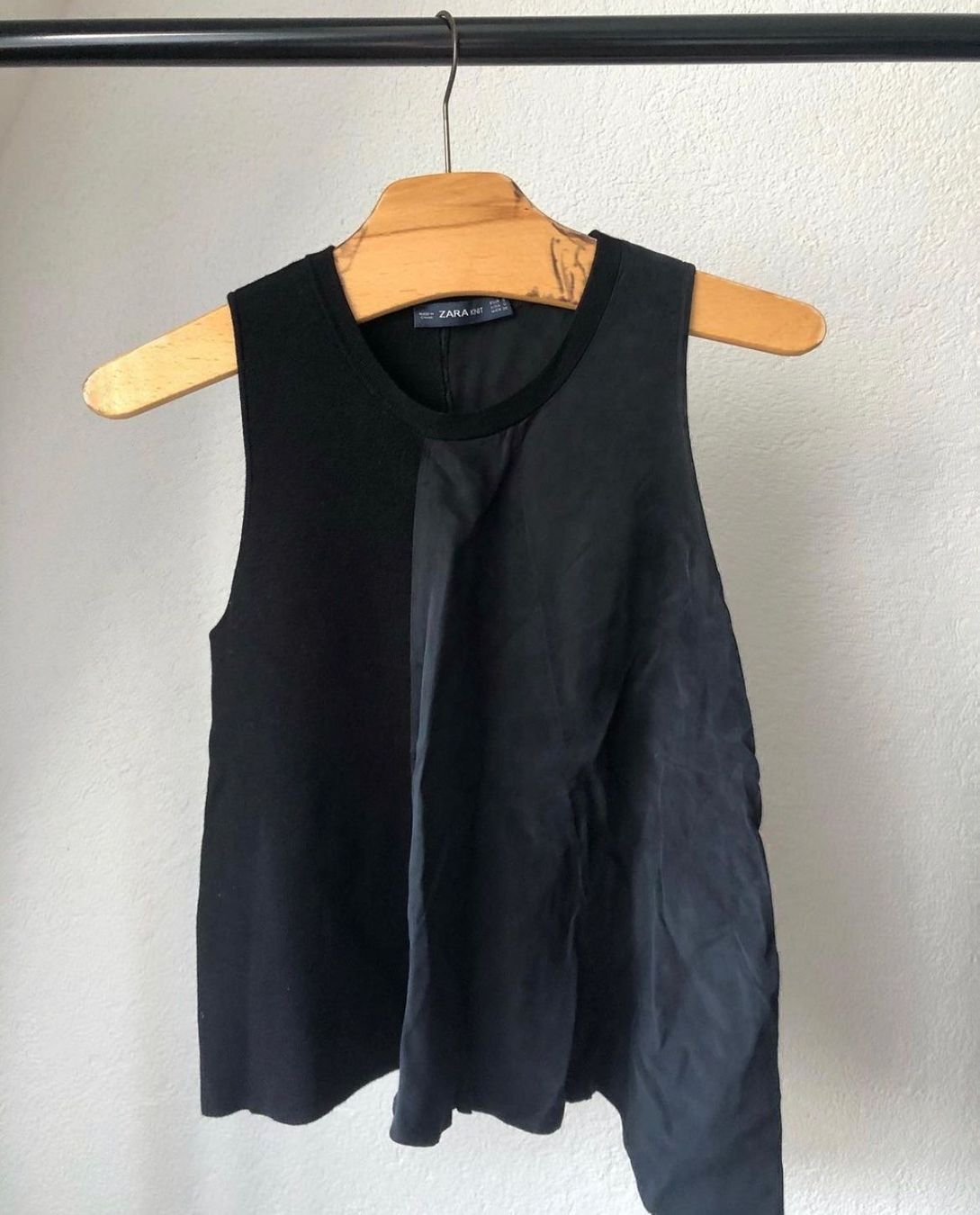 Tops: Zara Top – Neu (gemäss Beschreibung) aus Grenchen von iagiag