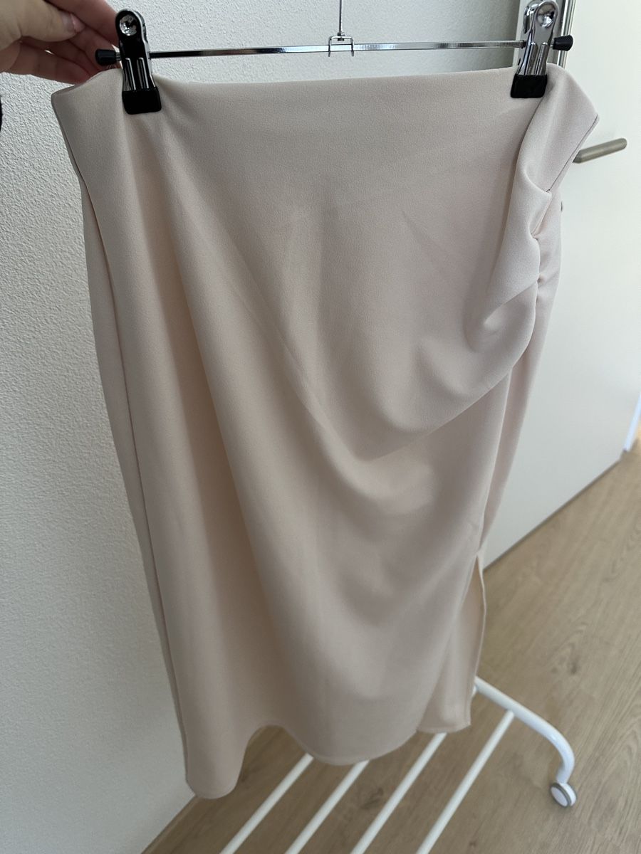 Gonne: Rock Grösse M, Beige / Creme – Usato da St. Gallen venduto da raphaela_99