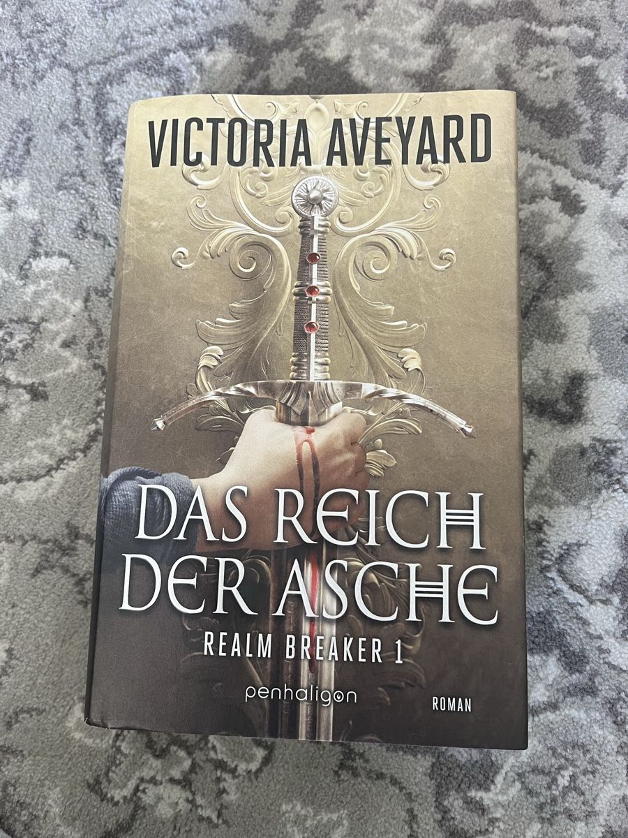 Libri: Realm Breaker 1 - Victoria Aveyard – Nuovo (secondo la descrizione) da Gebenstorf venduto da ani_fj2g