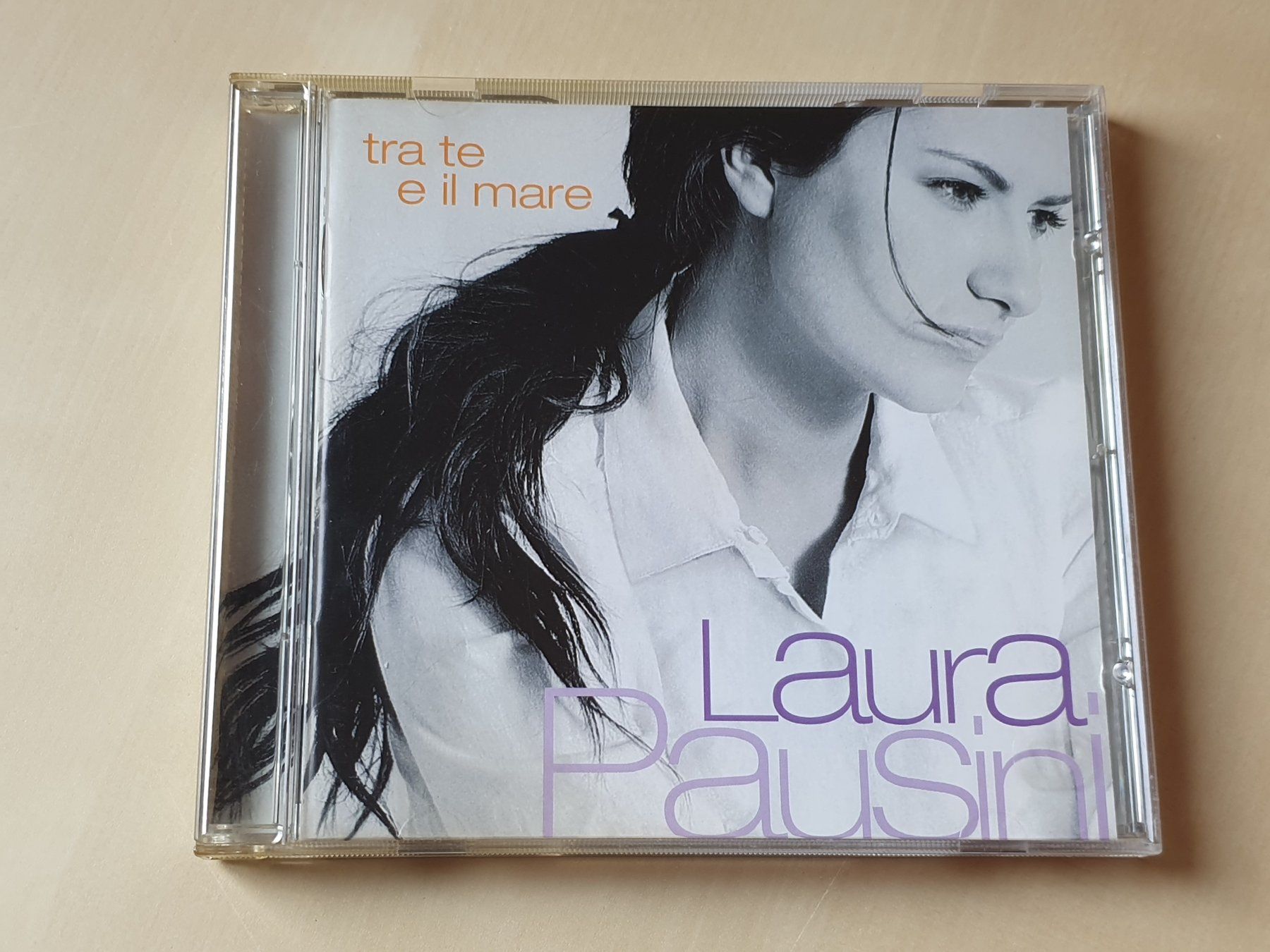 CDs: Laura Pausini tra te e il mare – Gebraucht aus Stansstad von collectorsshop