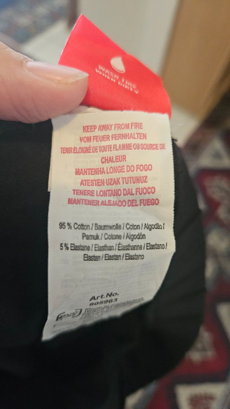 Puma Pantaloni: Pantaloni da ginnastica di cotone nero Puma tg. 164 – Usato da Melano venduto da H-Sara 3