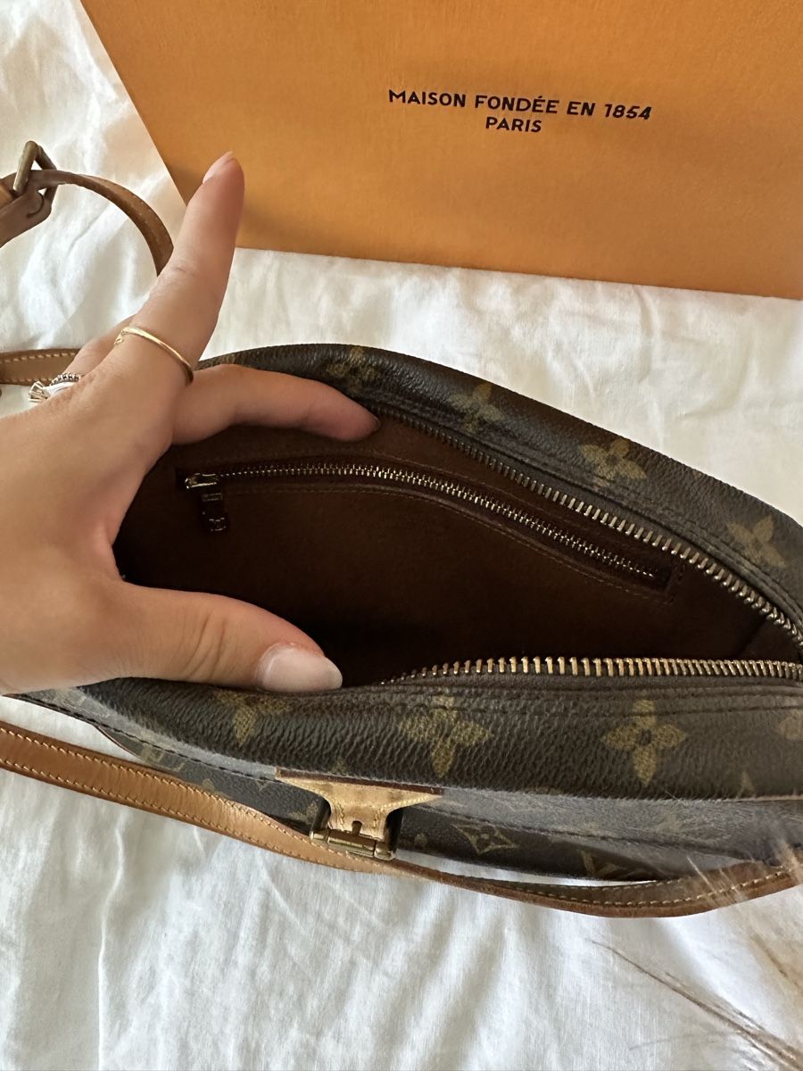 Louis Vuitton Borse: Louis Vuitton Jeue Fille – Usato da Ittigen venduto da chiller2810 3
