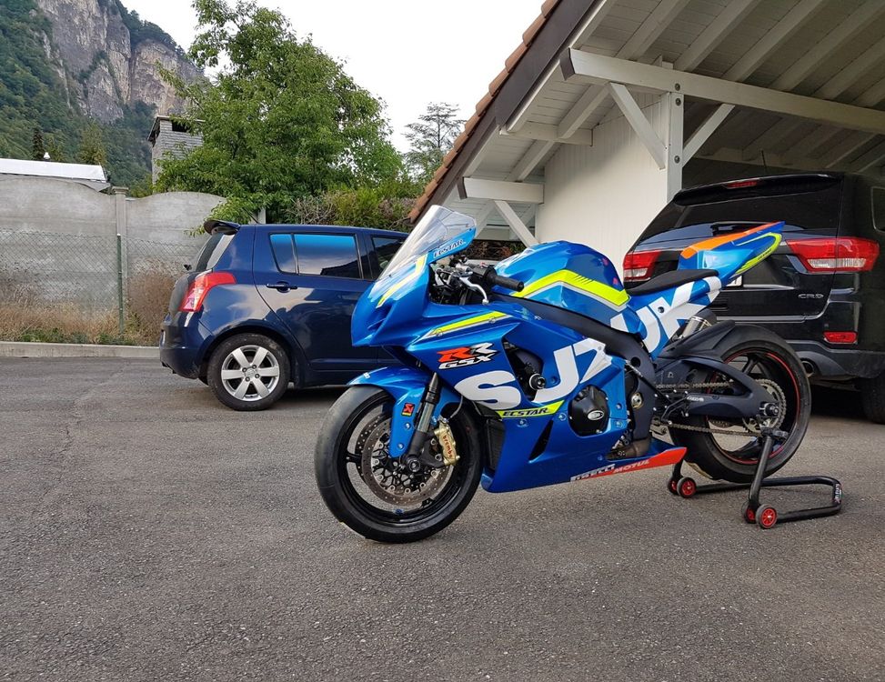 Suzuki Strada: Suzuki GSX-R 1000 L4 – Usato da Vouvry venduto da flo_7cm2 4