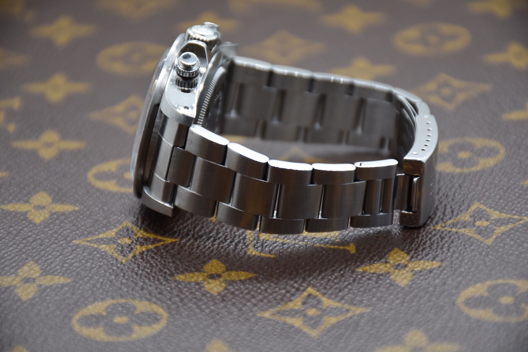 Tudor Orologi: Tudor Oysterdate Big Block Reverse Panda Ref. 79180, Box – Usato da Zug venduto da eMDi_Collection 4