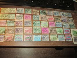 50 Stk. gestempelte Briefmarken aus PAKISTAN