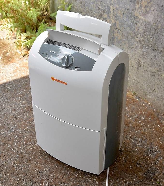 Secomat Deumidificatori: Luftentfeuchter Sonnenkönig Seco 30 – Usato da Basel venduto da Bertob 1