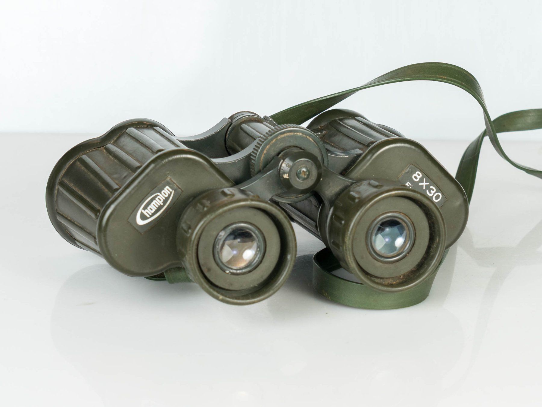 Binocoli: Feldstecher Champion 8x30 Field 7.5 Grad – Usato da Kriens venduto da Ebrias 1