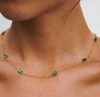 NEU Atolea Jewelery Halskette wasserfest gold grün
