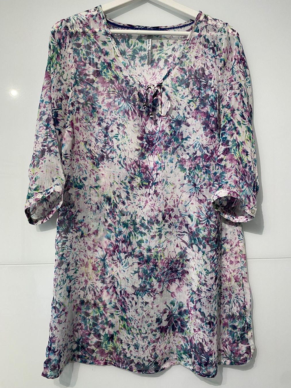 Tuniche: transparente Tunika Blumenmuster Grösse 40 – Usato da Hausen AG venduto da corinne_g 1