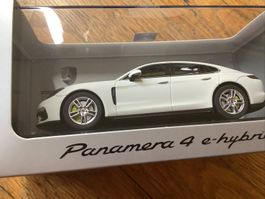 Porsche Panamera 4 e- hybrid 1:43 herpa 84