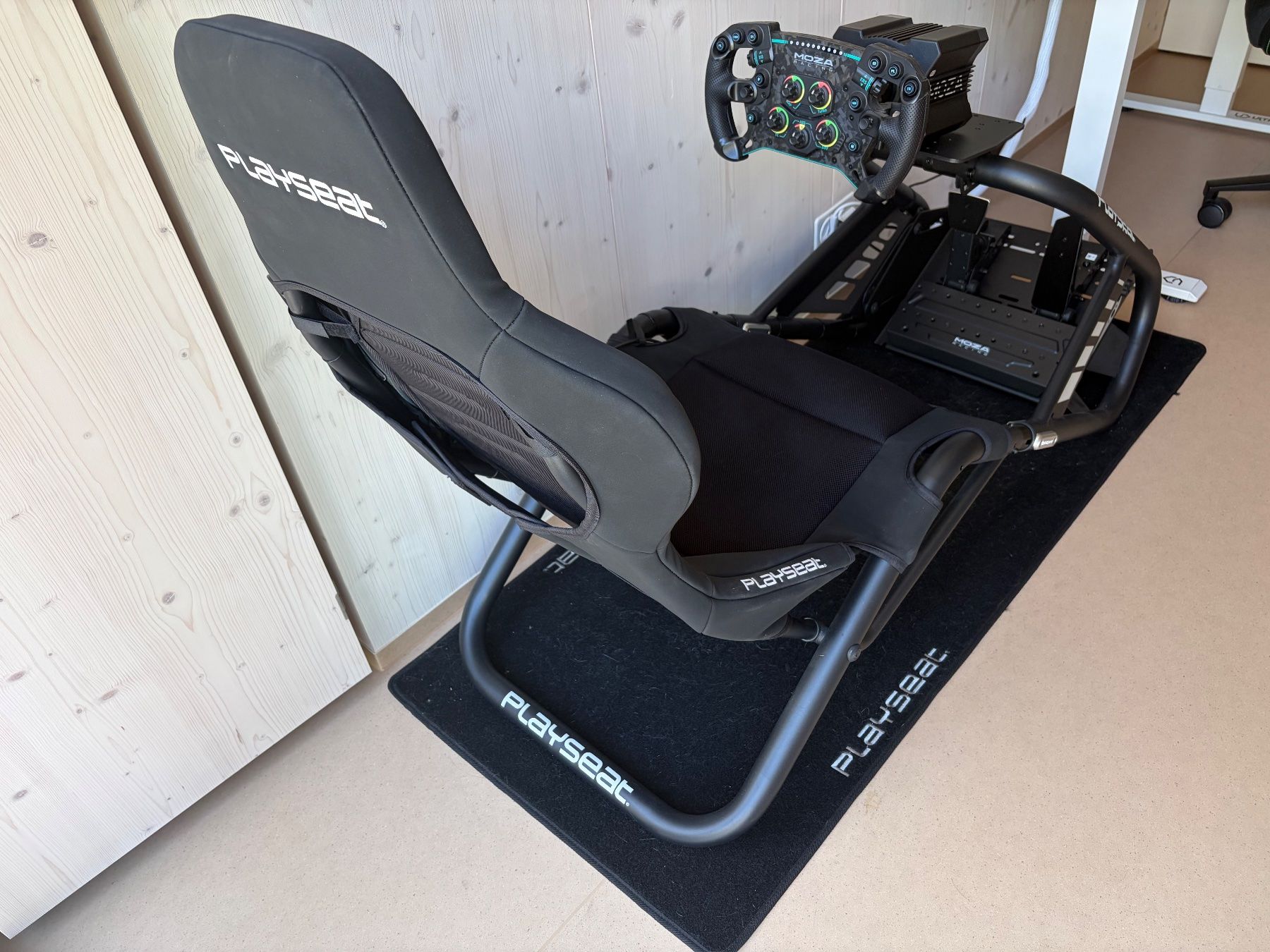 Moza Racing Manettes: Sim Rig Playseat Trophy + Moza R12 + Moza GS V2P + Moza SR-P – D'occasion à Wettingen par Checco2202 6