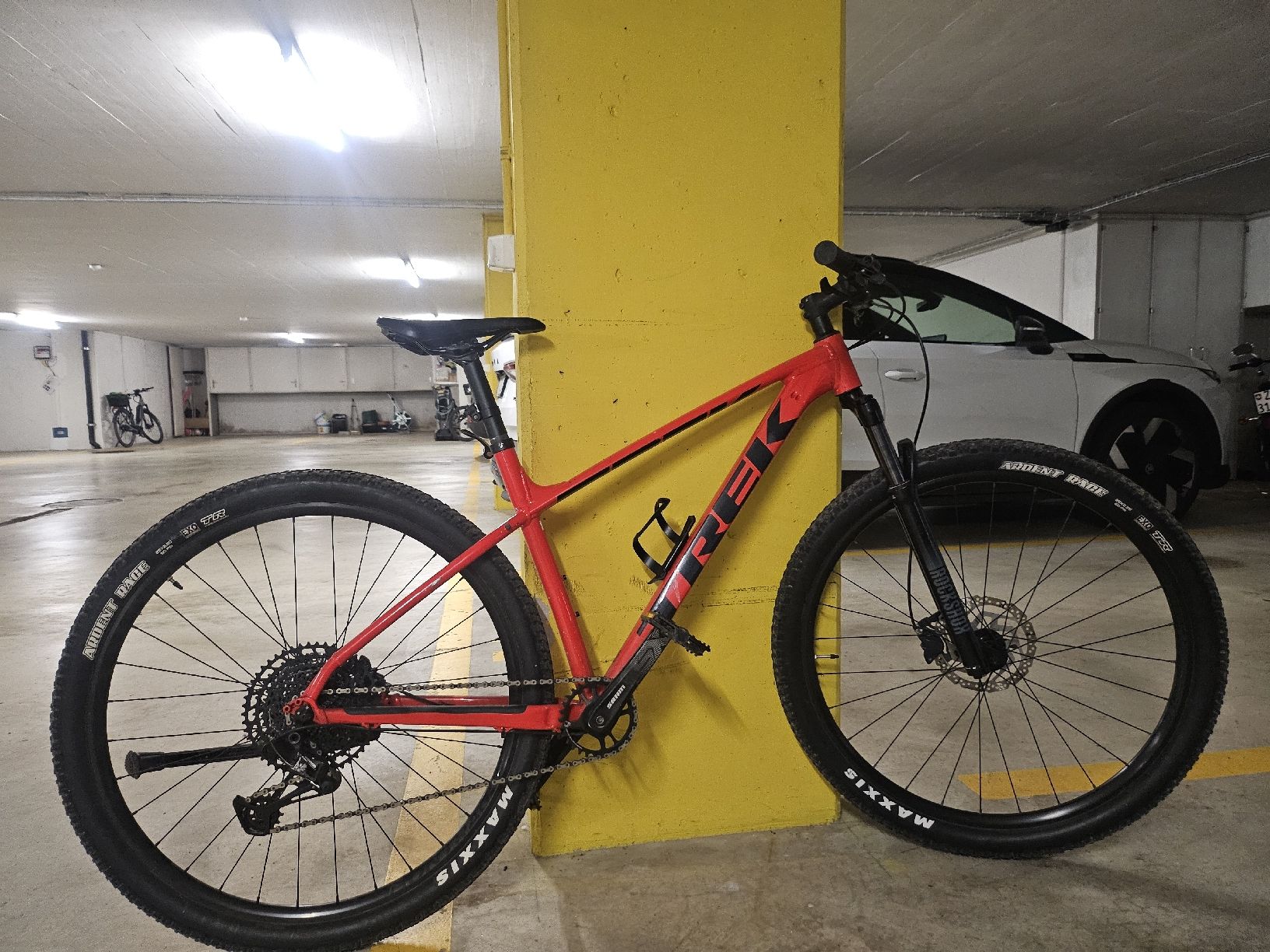 Trek Biciclette: Trek MTB Marlin – Usato da Russikon venduto da and_775v 1