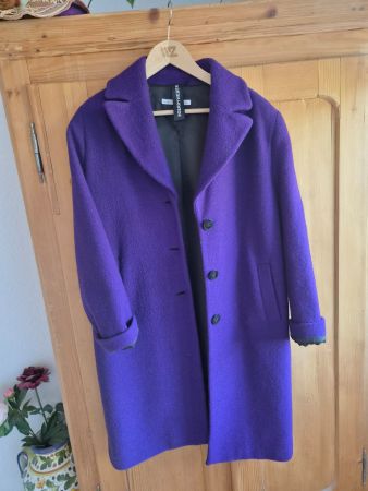 Hochwertiger Gerry Weber Wollmantel in violett, Grösse 38