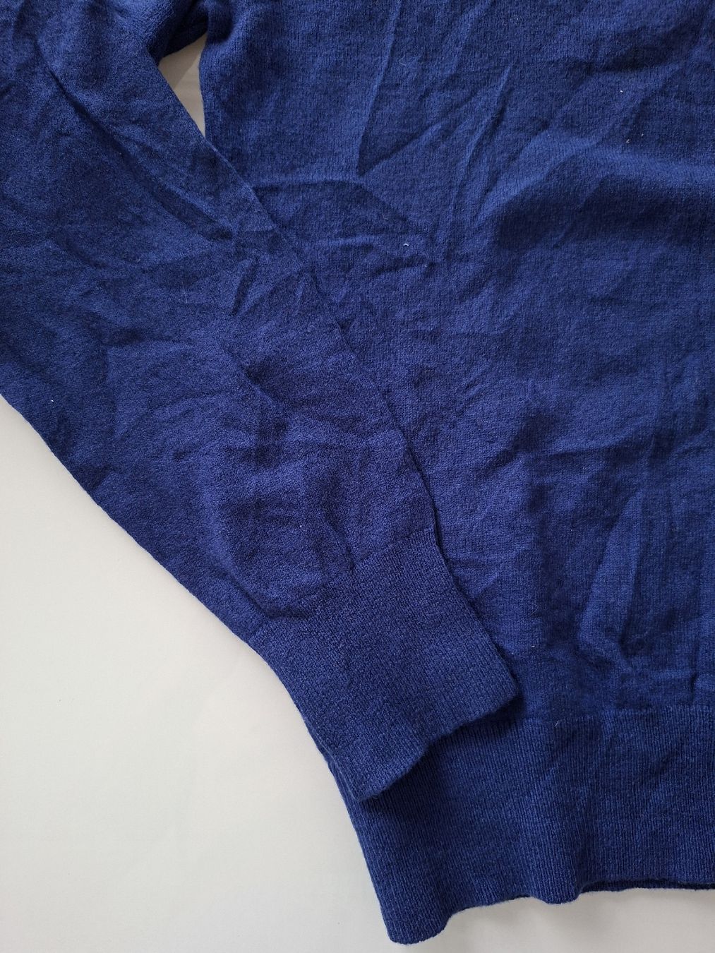 Lacoste Pulls & Sweat-shirts: Pull Lacoste en laine Bleu Marine, Taille S – – D'occasion à Renens VD par ser_j2fn 2