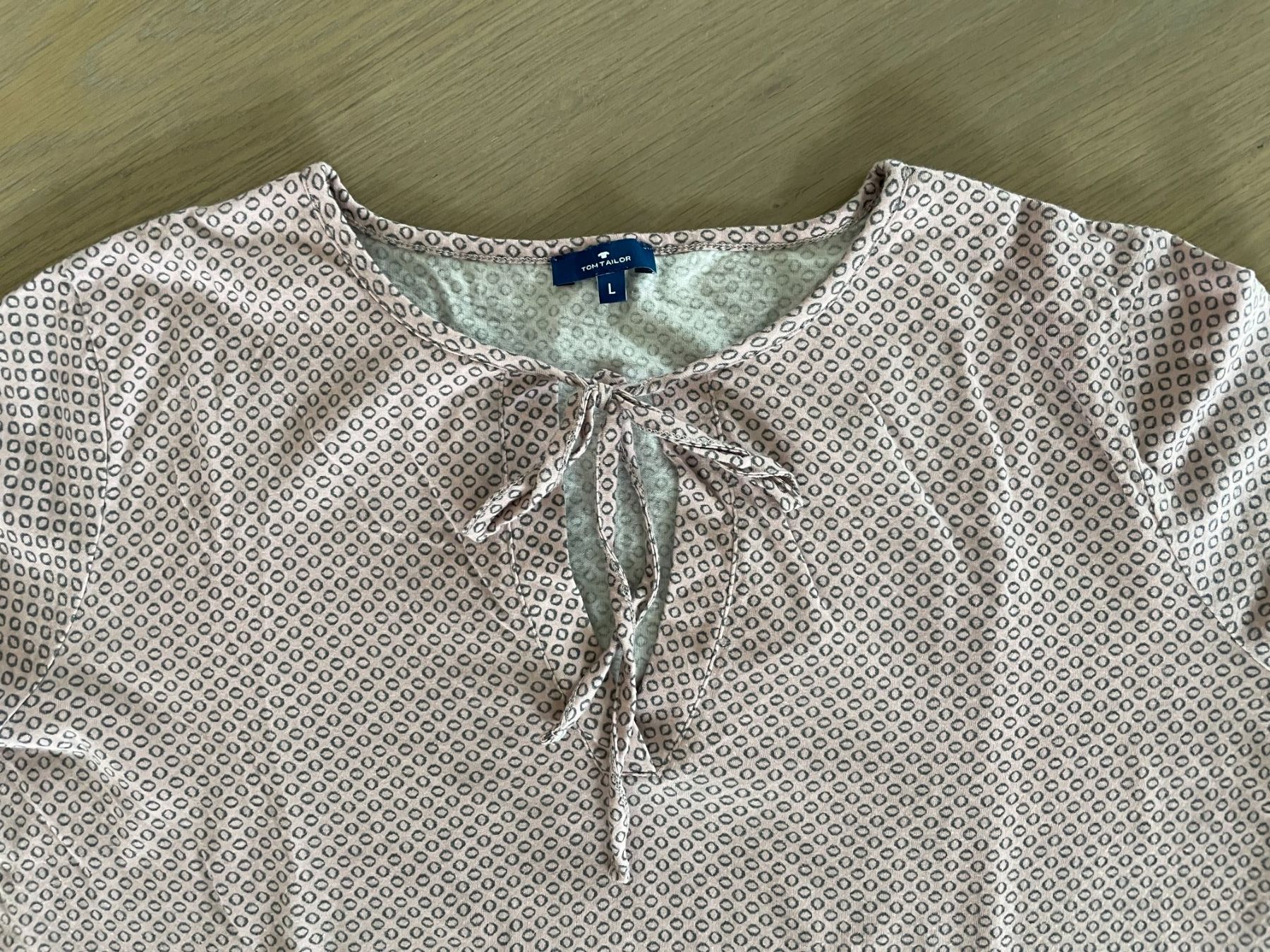 Tom Tailor T-Shirts: Langarmshirt rosa gemustert, Tom Tailor, Gr. L – Gebraucht aus Rüschlikon von user999 2