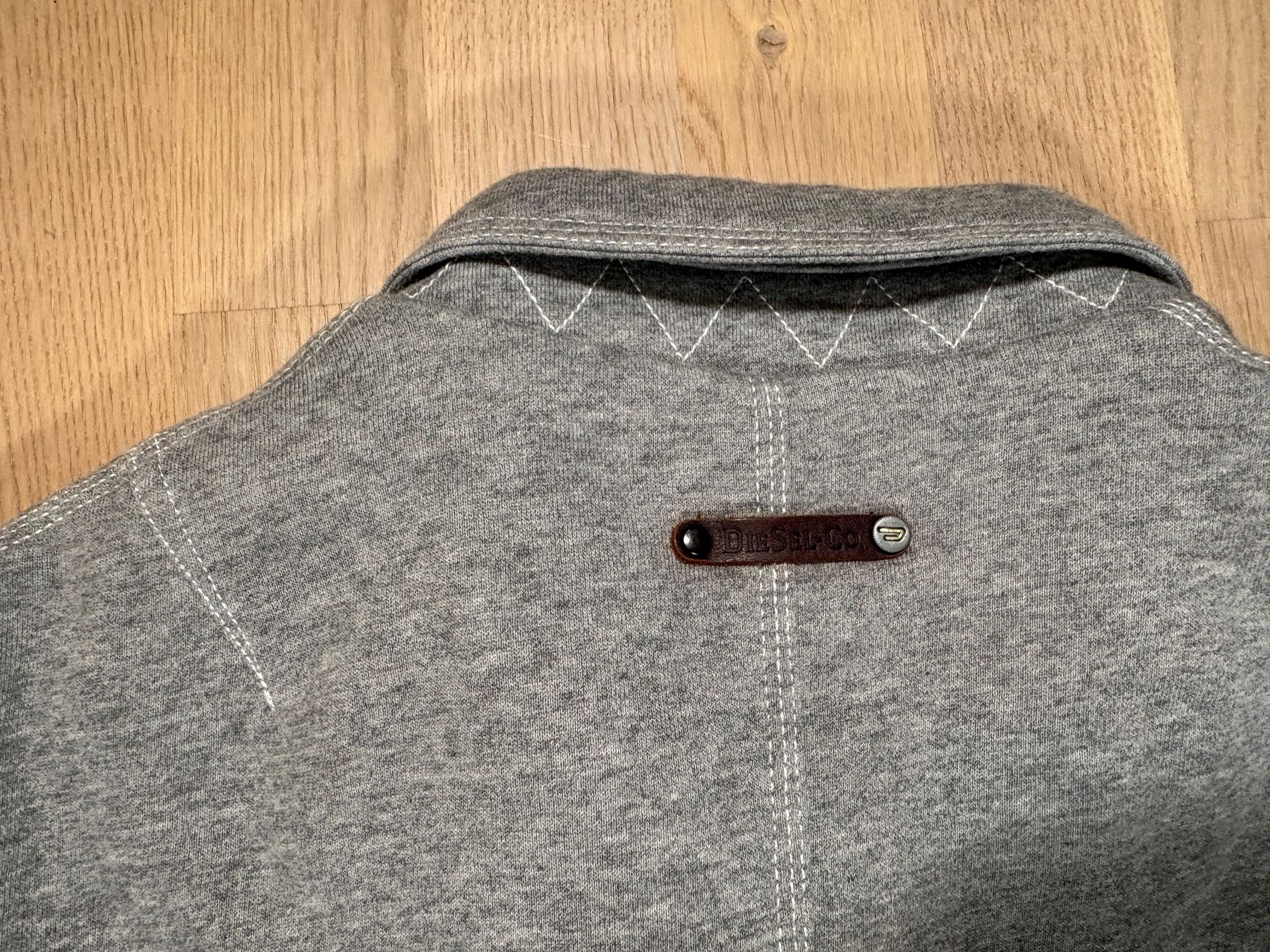 Diesel Jacken: Diesel Jacke Grau Baumwolle L – Gebraucht aus Elgg von Jo_Naj 5