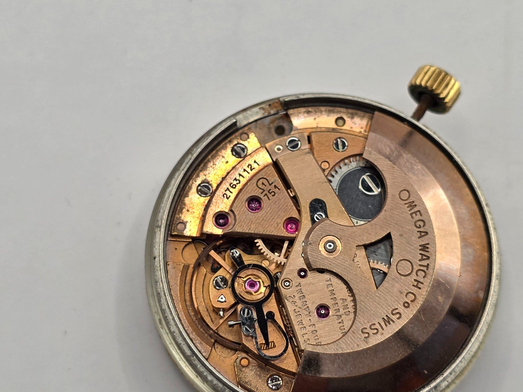 Omega Montres: Omega Seamaster Uhrwerk mit Datumsanzeige – Défectueux à Dietikon par deineSolutions 6