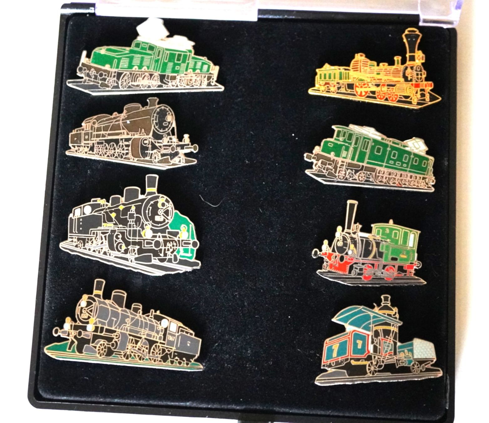 Placchette & Badge: Pin Sammlung Diverse – Usato da Worb venduto da worb01 2