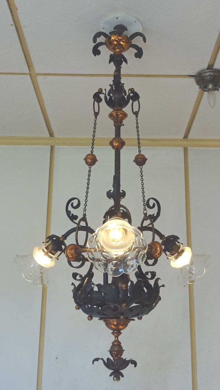 Lampade: Antiker Kronleuchter aus Jugendstil-Villa – Usato da Malters venduto da ADA011 4