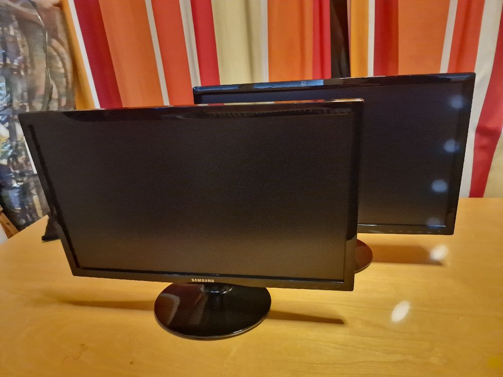 Monitore Samsung (Gebraucht) in Dagmersellen für CHF 70 – nur Abholung ...
