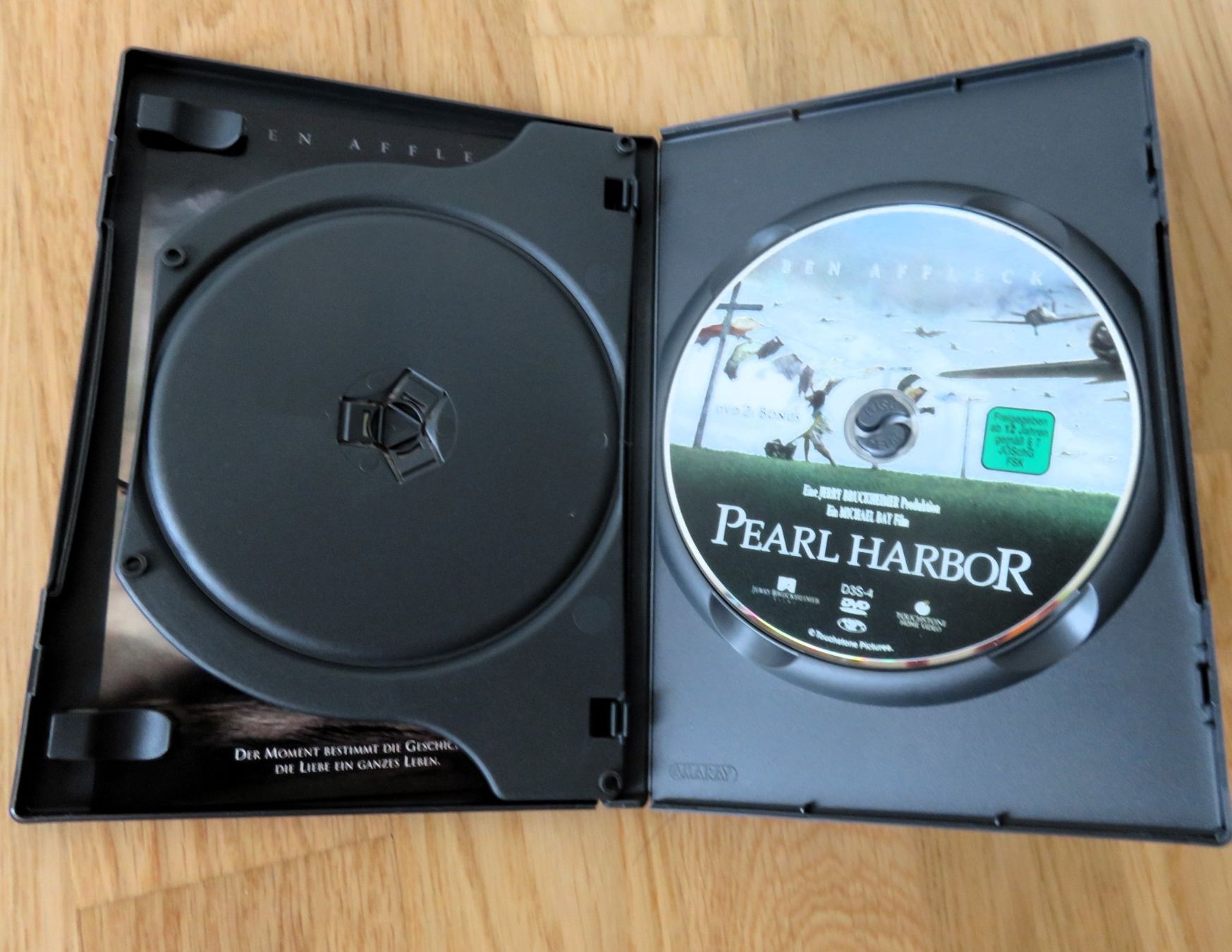 Tutti i DVDs: 2 DVDs Pearl Harbour – Usato da Riehen venduto da martinaaebersold 2
