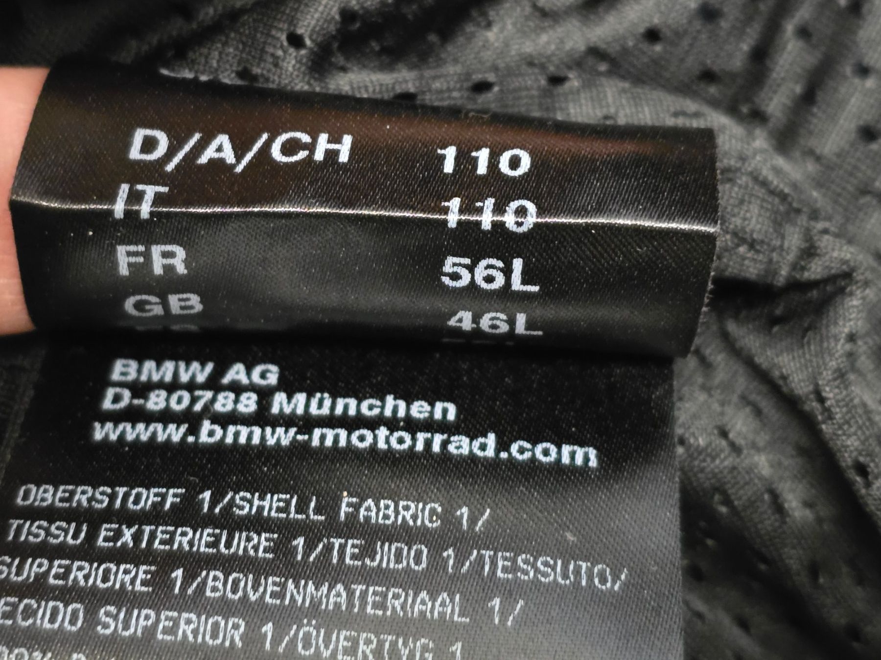 BMW Lotti di vestiti: Bmw Töffkleider – Usato da Schönenwerd venduto da Chez_Mimi 5