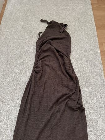 Damenkleid braun rückenfrei