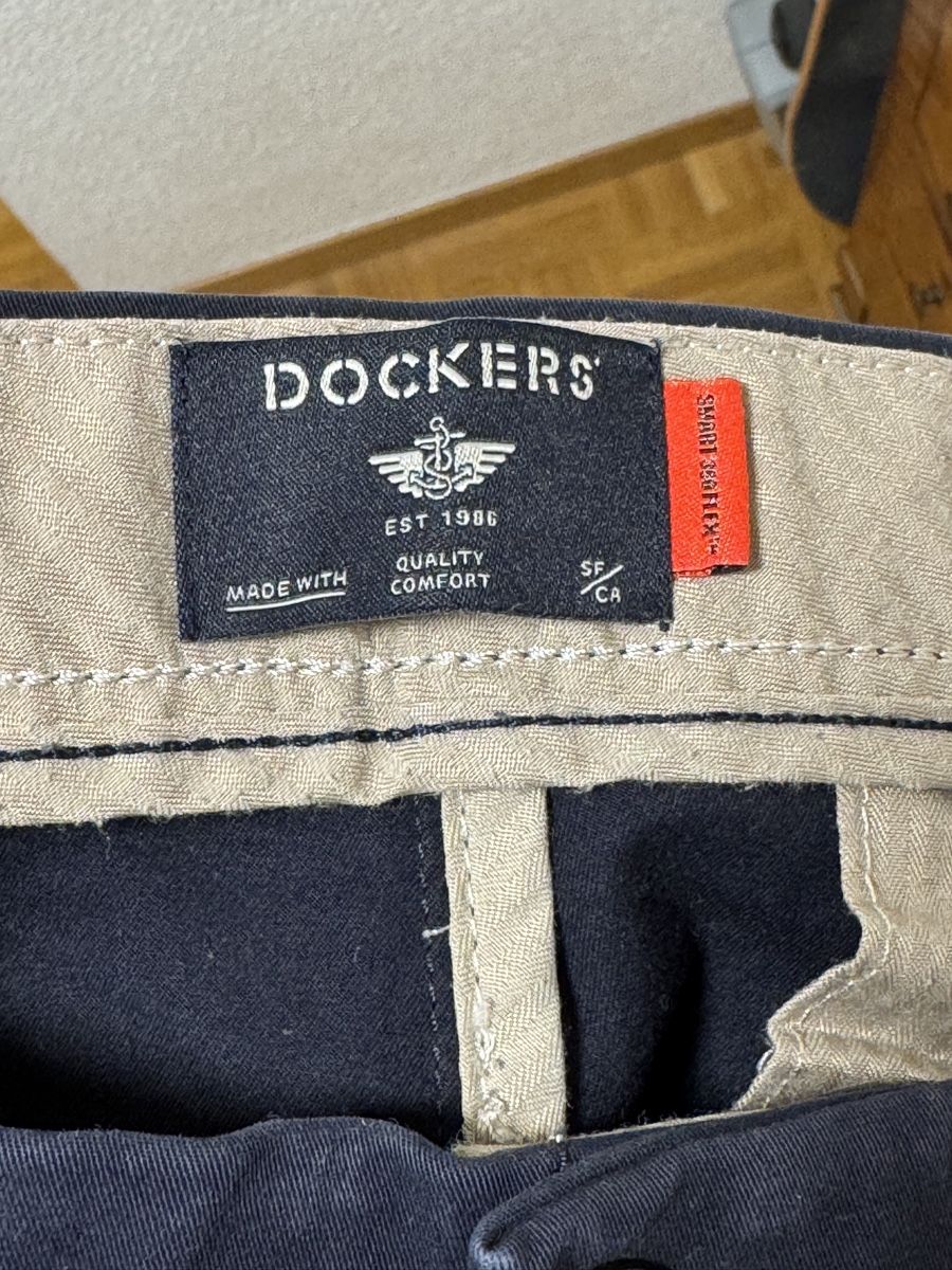 Pantalons: Dockers Chino 32x32 – D'occasion à Baar par mario.lei 2