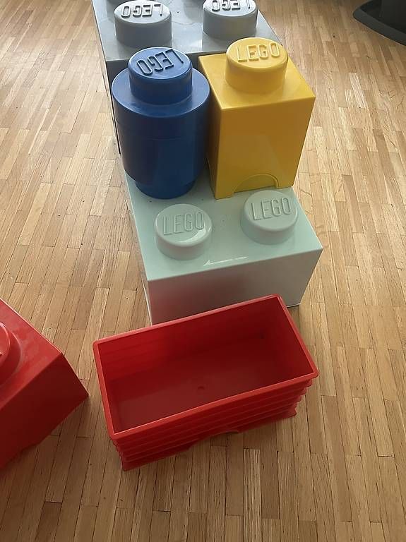 Autres décorations pour le jardin: Boîtes de rangement LEGO  Excellent état – D'occasion à Choulex par osc_kg2r 1