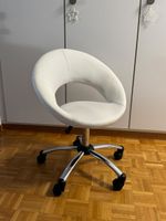 Weisser Stuhl