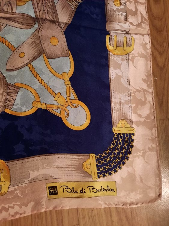 Foulard En Soie Renato Balestra - Accessoire De Luxe Occasion, Marque Italienne