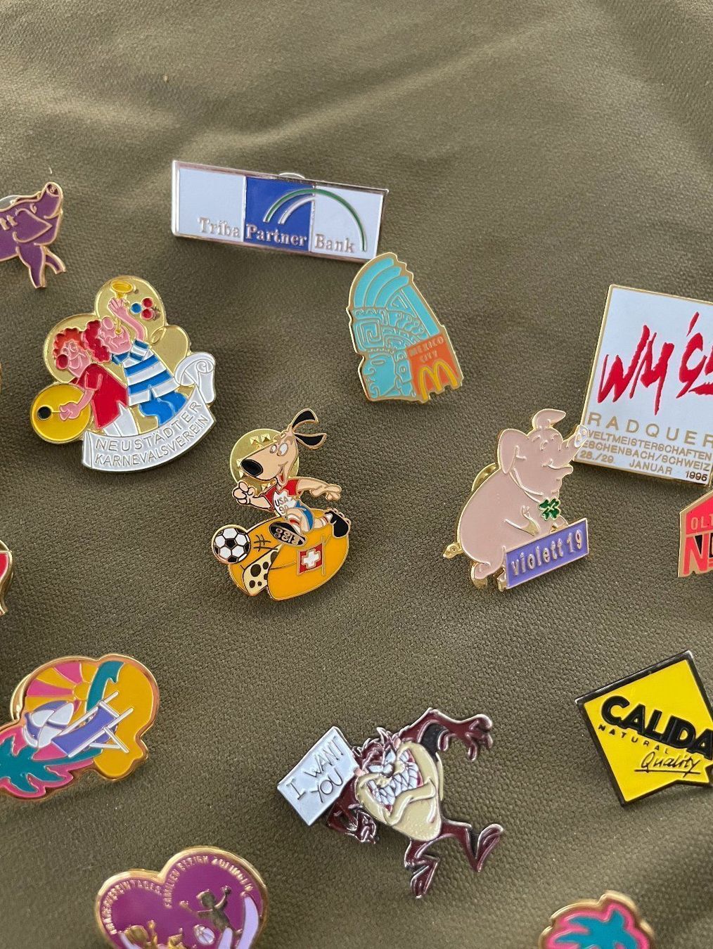 Placchette & Badge: diverse Pins – Usato da Dagmersellen venduto da Arcticsnow2017 7