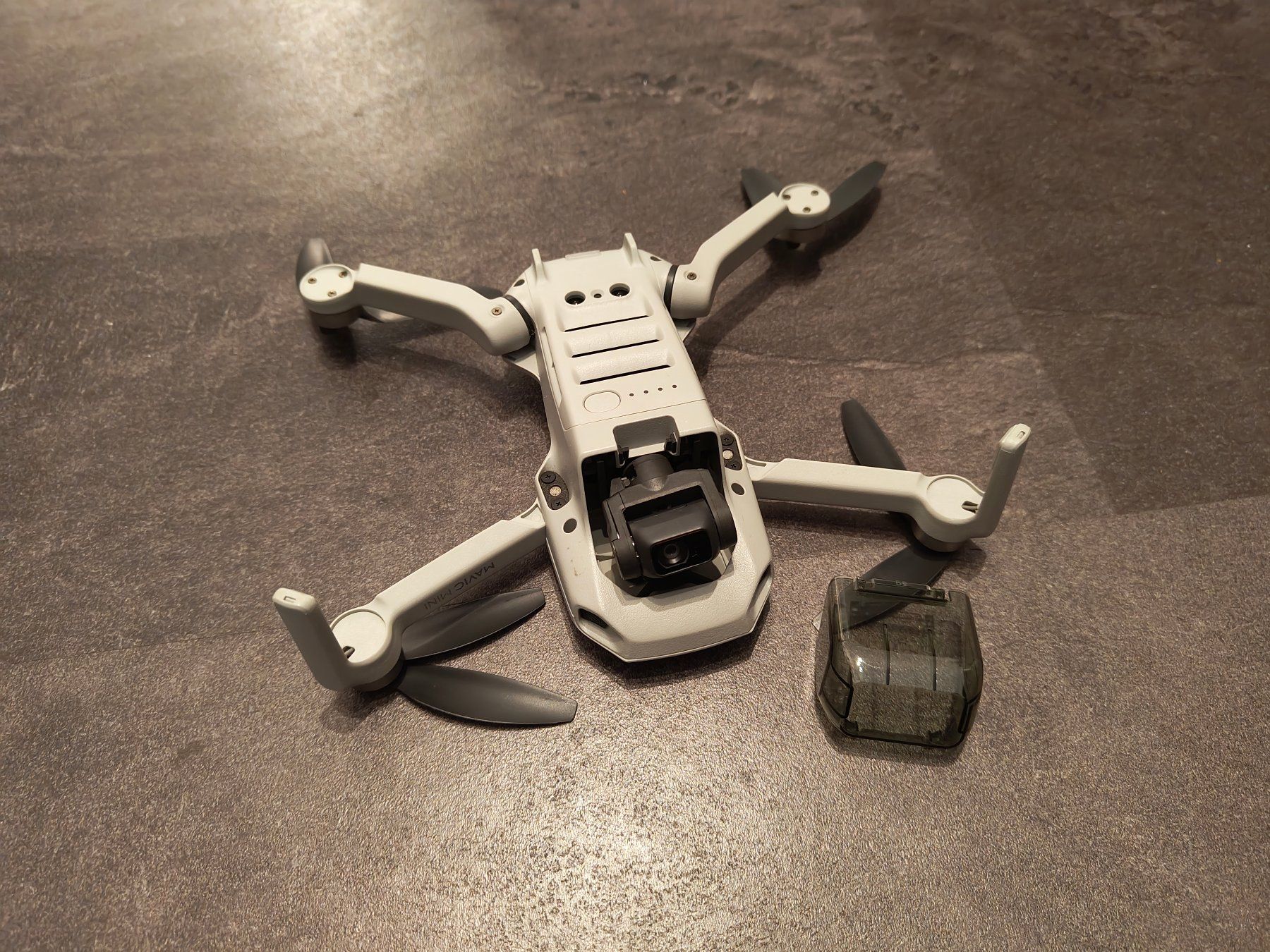 DJI Modellismo RC: DJI Mavic Mini Fly More Combo 249g, 12Mpx – Usato da Krattigen venduto da verslaan 2