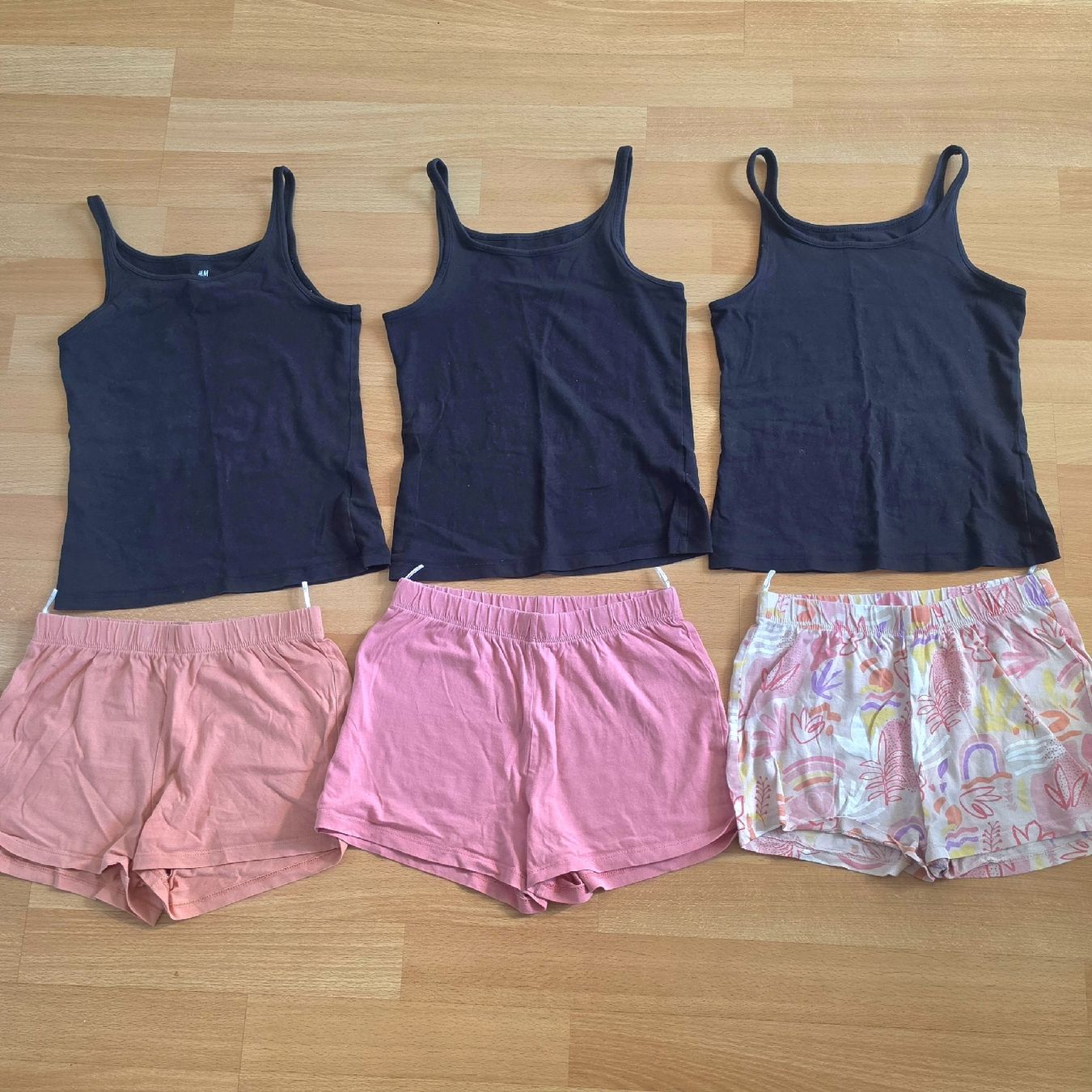Pyjamas & Ähnliches: Pijama Gr.134/140 – Gebraucht aus Gerlafingen von SiM_sch