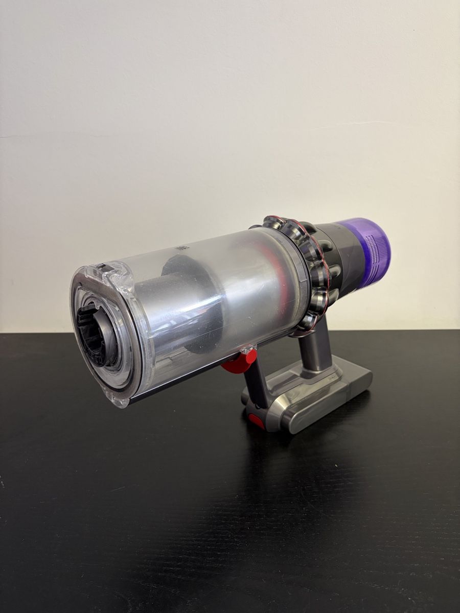 Dyson Aspirapolveri & Accessori: Dyson V11 – Usato da Wildegg venduto da Ninoschaerer2000