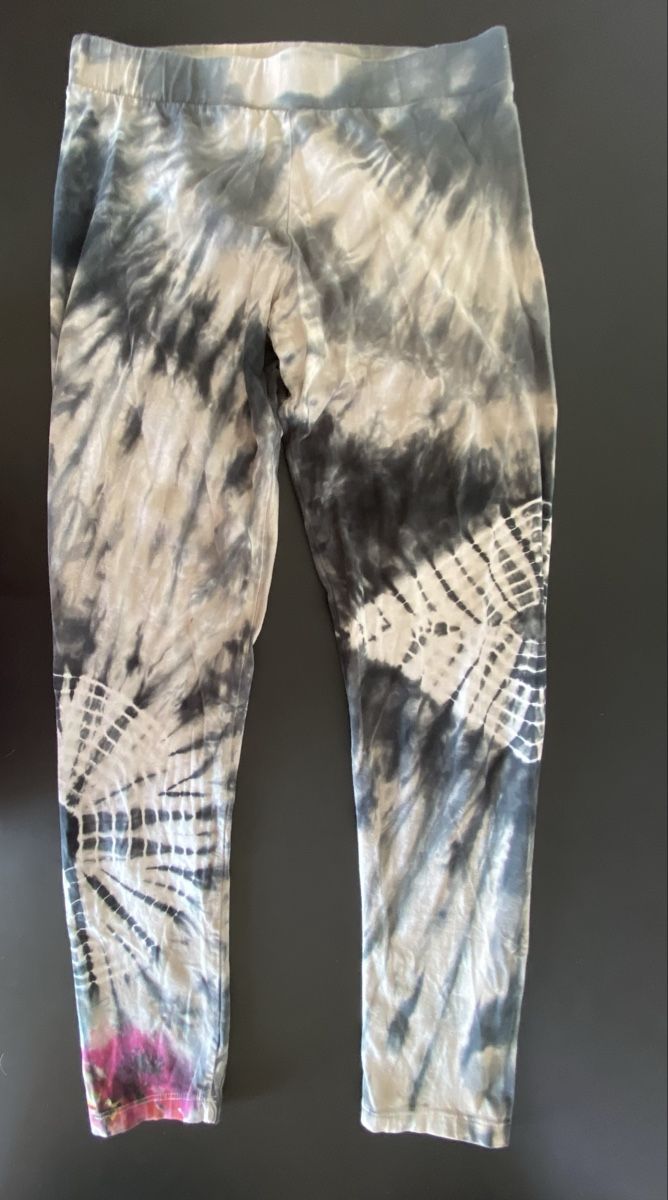 Desigual Leggings: Lot de 5 leggings Desigual – D'occasion à Chézard-St-Martin par monster2525 6