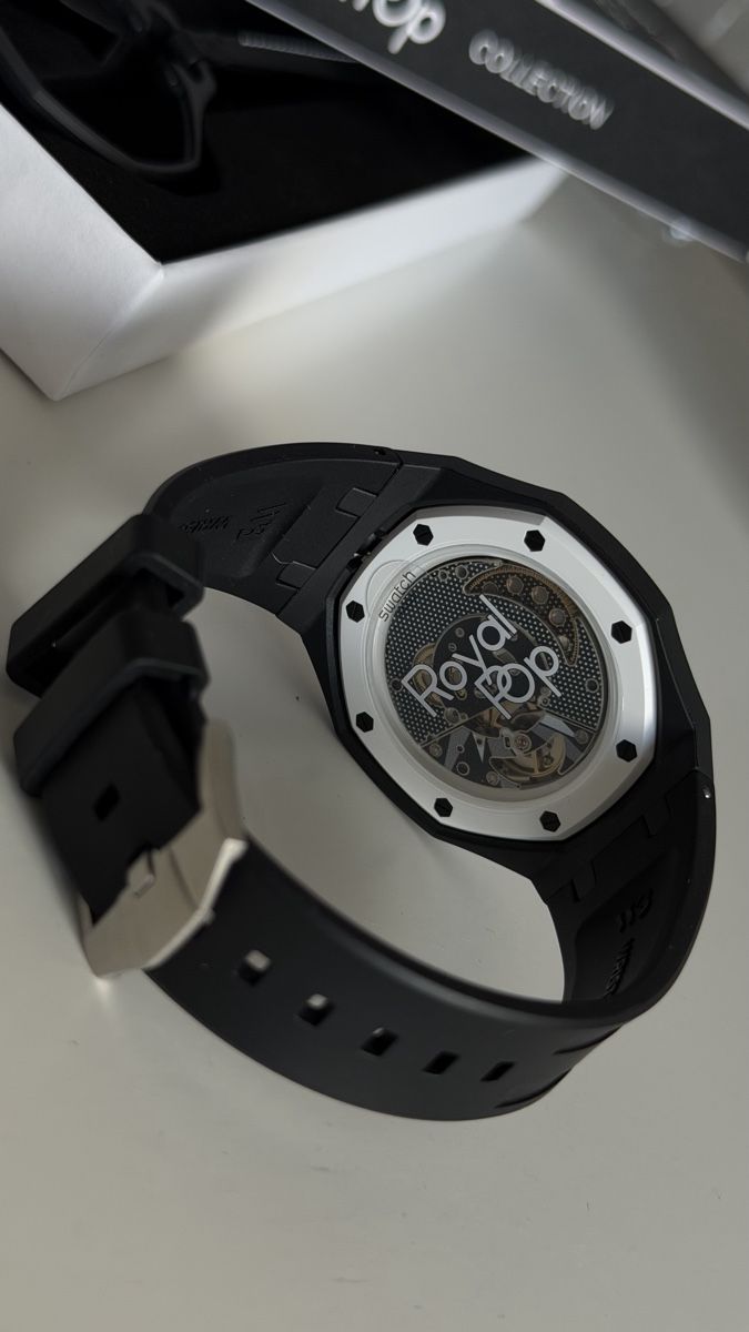 Swatch Uhren: Audemars Piguet x Swatch watch – Neu und originalverpackt aus Paradiso von viorea 3