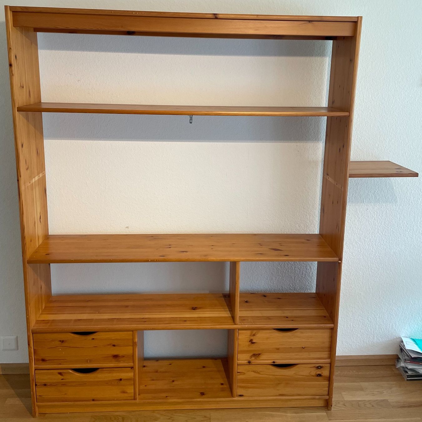Mobili TV: Solid Pine Shelving Unit with 4 drawers, works as TV Stand – Usato da Ettingen venduto da JohnnyCrash 2
