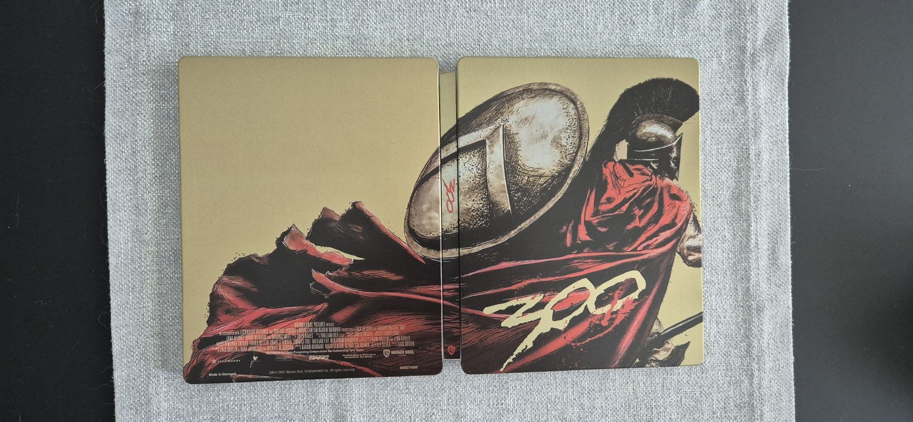 Tutti i DVDs: 300 4K Steelbook – Nuovo (secondo la descrizione) da Schwerzenbach venduto da Jamacy 2