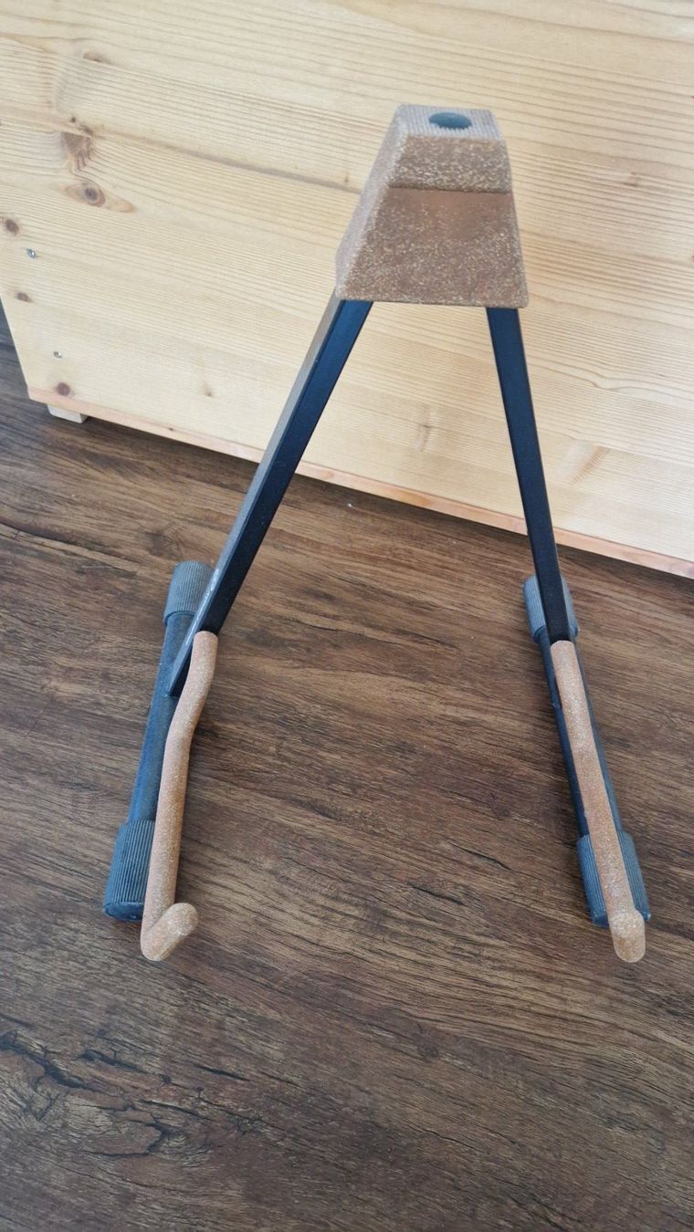 Strumenti musicali: 3/4 Gitarre – Usato da Rupperswil venduto da RoRo04 3