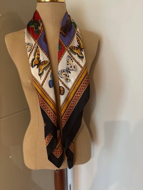 Foulard & Sciarpe: Foulard, Echo, 100% Seide – Usato da Hindelbank venduto da vey_t 4