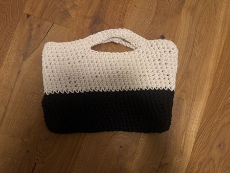 Handgemachte Häkeltasche, neu, ideal für den Sommer!
