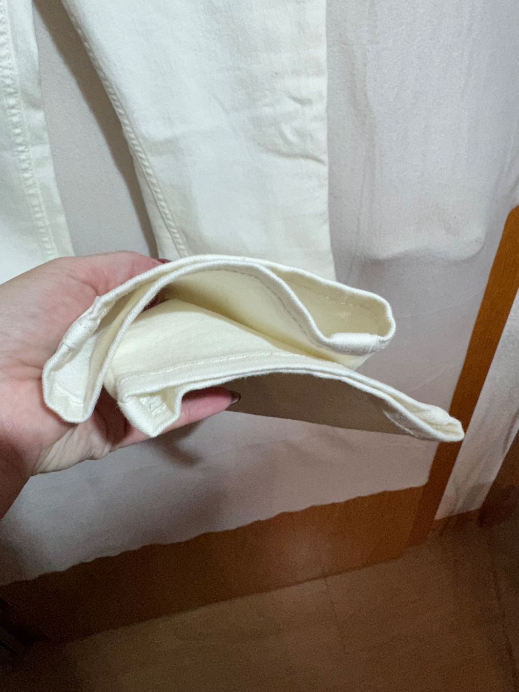 H&M Jeans: Weisse Jeans Gr. 28/32 – Usato da Grosswangen venduto da SALE_SALE_SALE 2