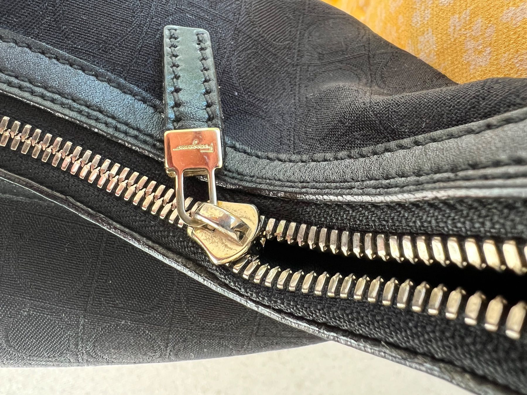 Salvatore Ferragamo Borse da donna: Salvatore Ferragamo - Elegante Schultertasche – Usato da Zürich venduto da ClosetKTT 8