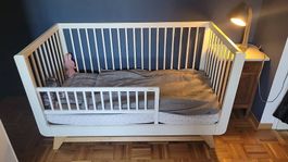 Lit bébé-enfant évolutif complet à 1/3 de prix